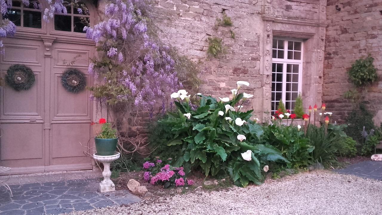Manoir Du Quengo Bed & Breakfast โครฮ็อง ภายนอก รูปภาพ
